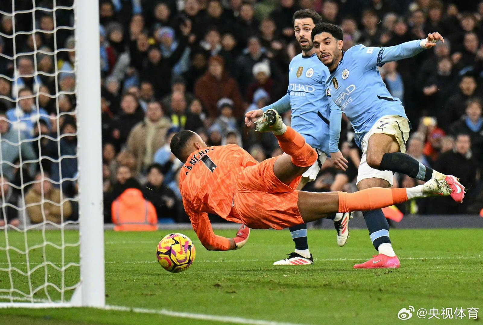 jiuyou包含英超倒计时，曼城关键时刻再遭质疑，细节引发关注，态度坚定，轮换策略成焦点的词条